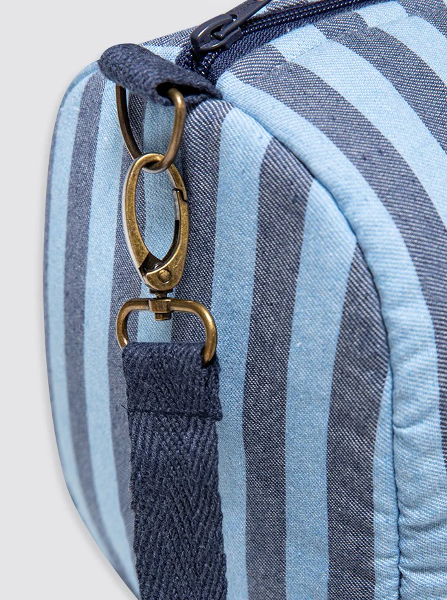 Bolsa de Deporte Rayas Denim y Celeste - Image 4