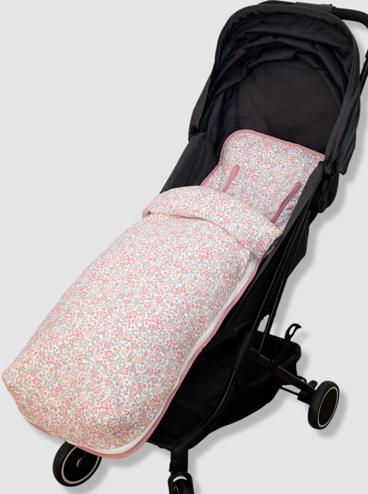 Funda con Saco Silla Ligera Flores Nina Rosa - Image 3